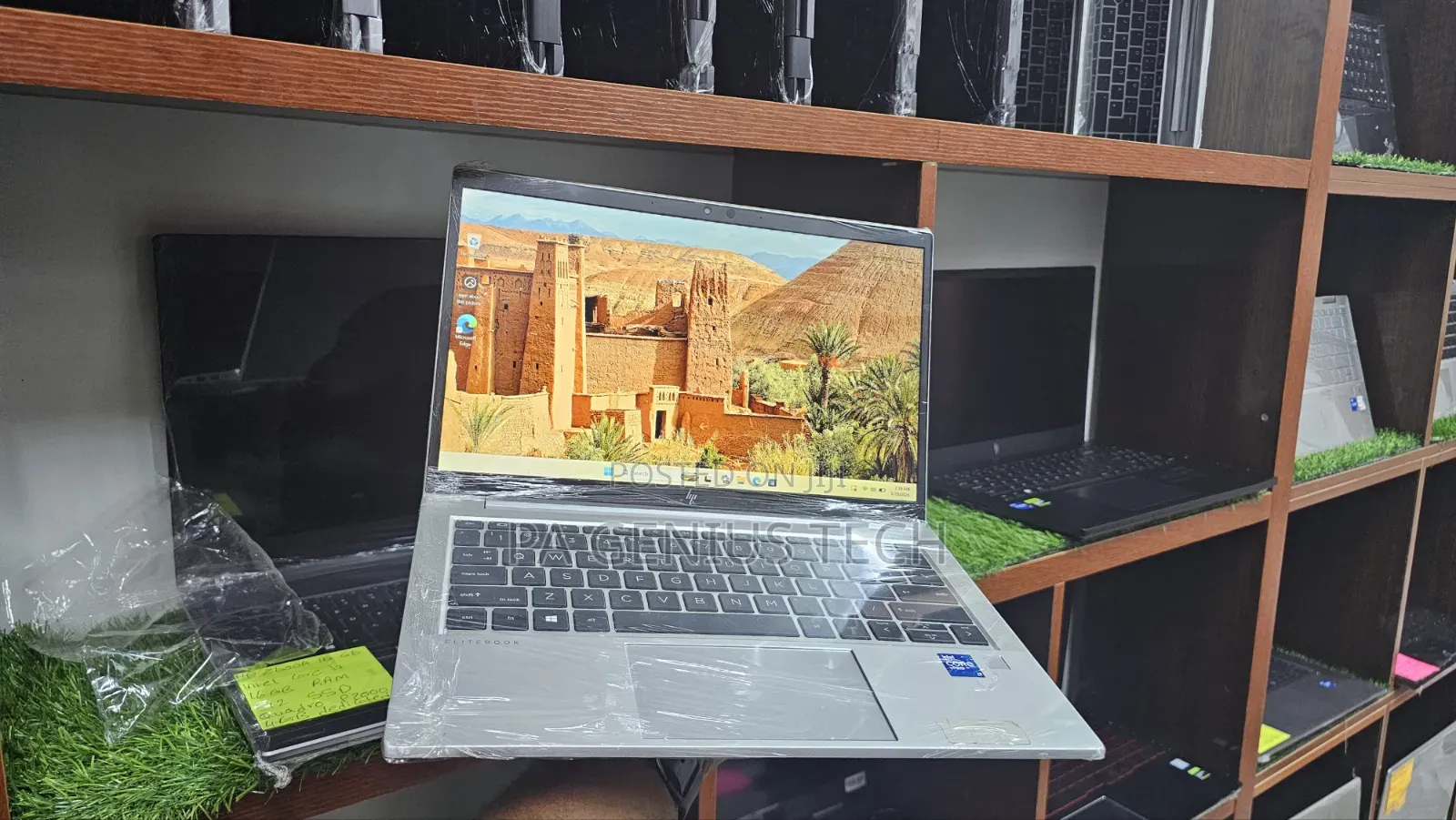 Laptop HP EliteBook 830 G8 16GB Intel Core i7 SSD 512GB