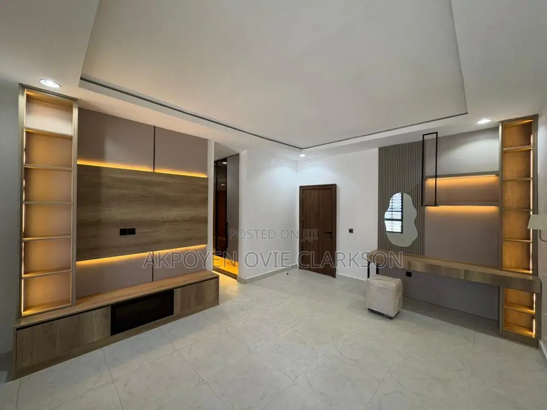 4bdrm Apartment in Guzape District for rent