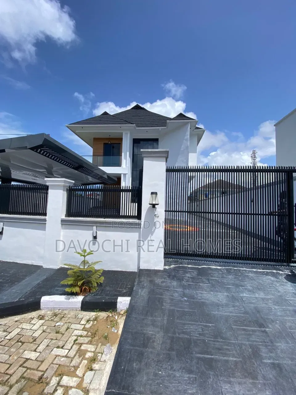 4bdrm Duplex in Sangotedo for sale