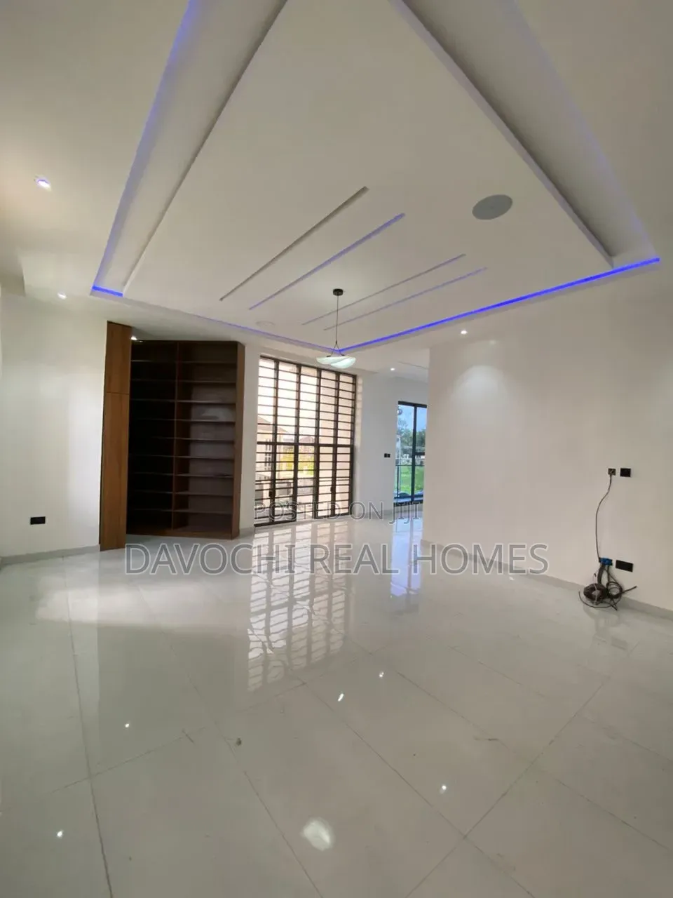 4bdrm Duplex in Sangotedo for sale