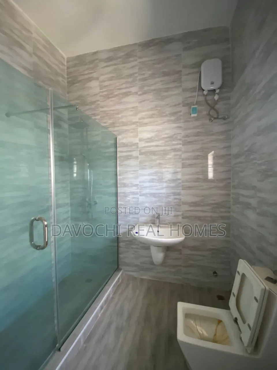 4bdrm Duplex in Sangotedo for sale