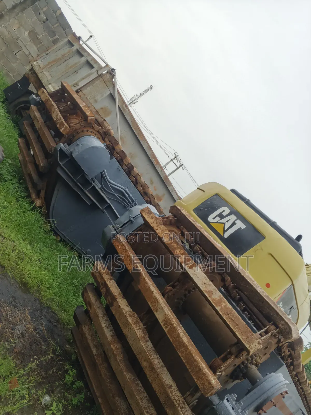 Tokunbo Cat Swamp Buggy