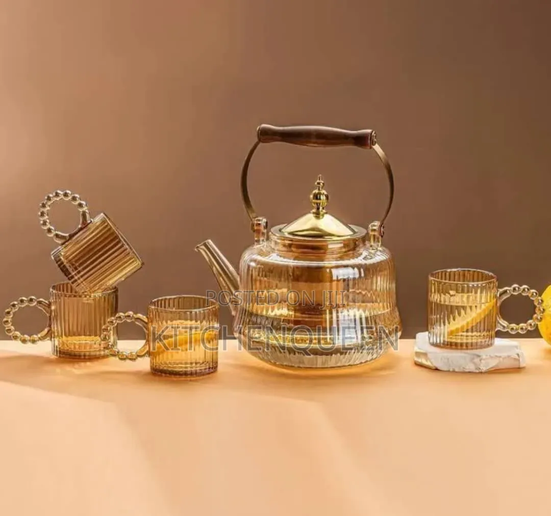 Tea Jug and Kettle