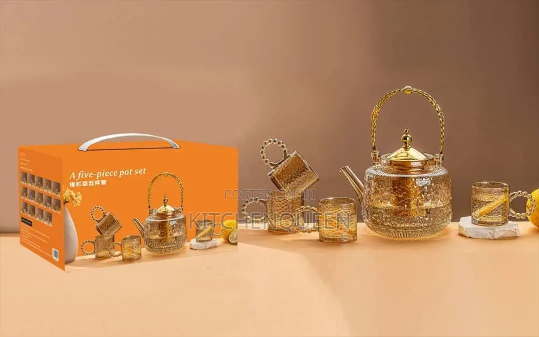 Tea Jug and Kettle