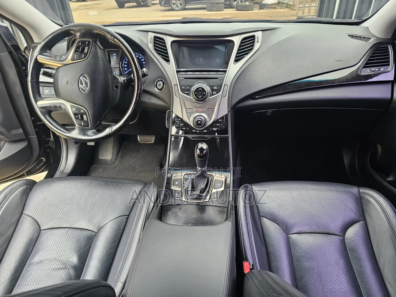 Hyundai Grandeur 2.2 CRDi 2012 Black