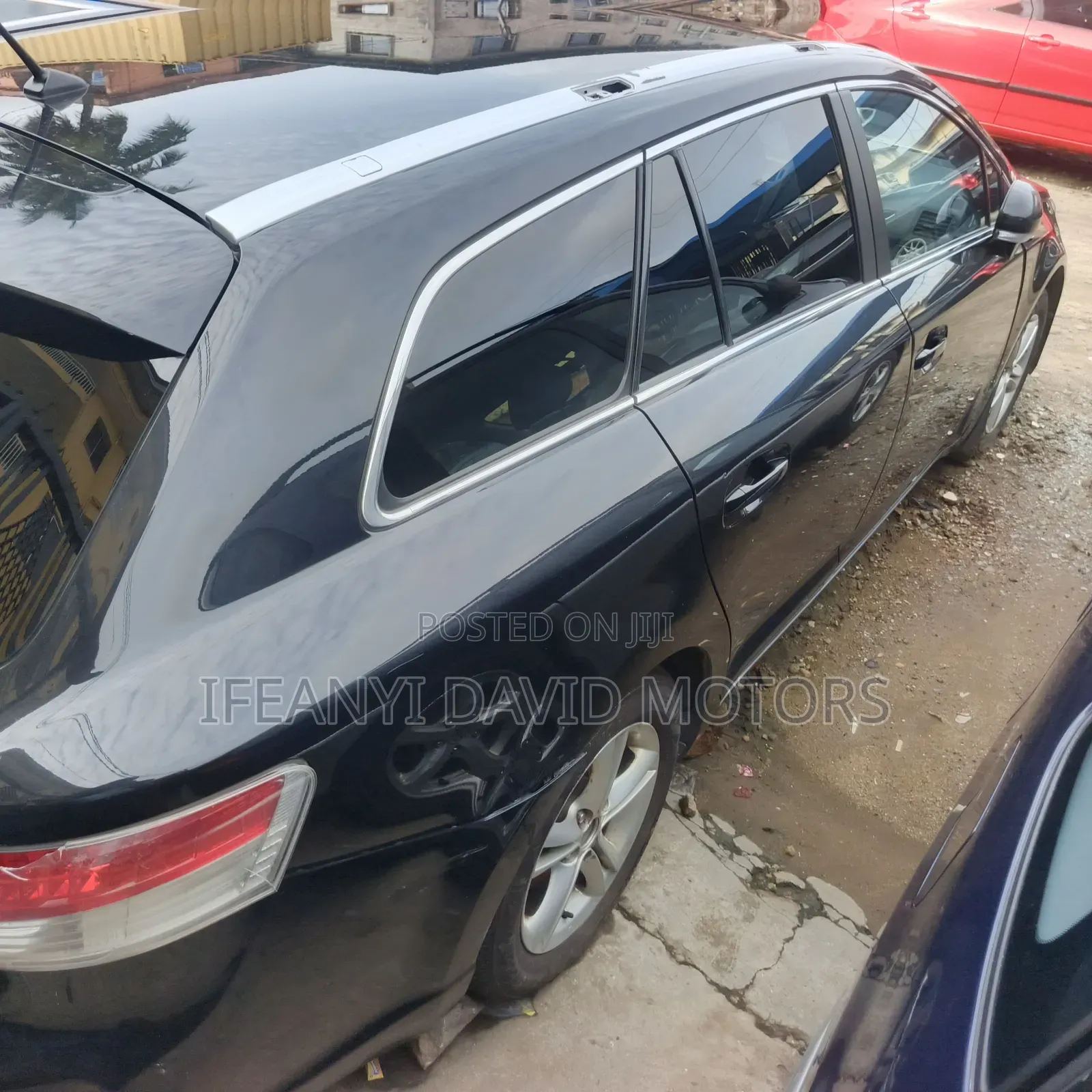 Toyota Avensis 2.0 Advanced Automatic 2012 Black