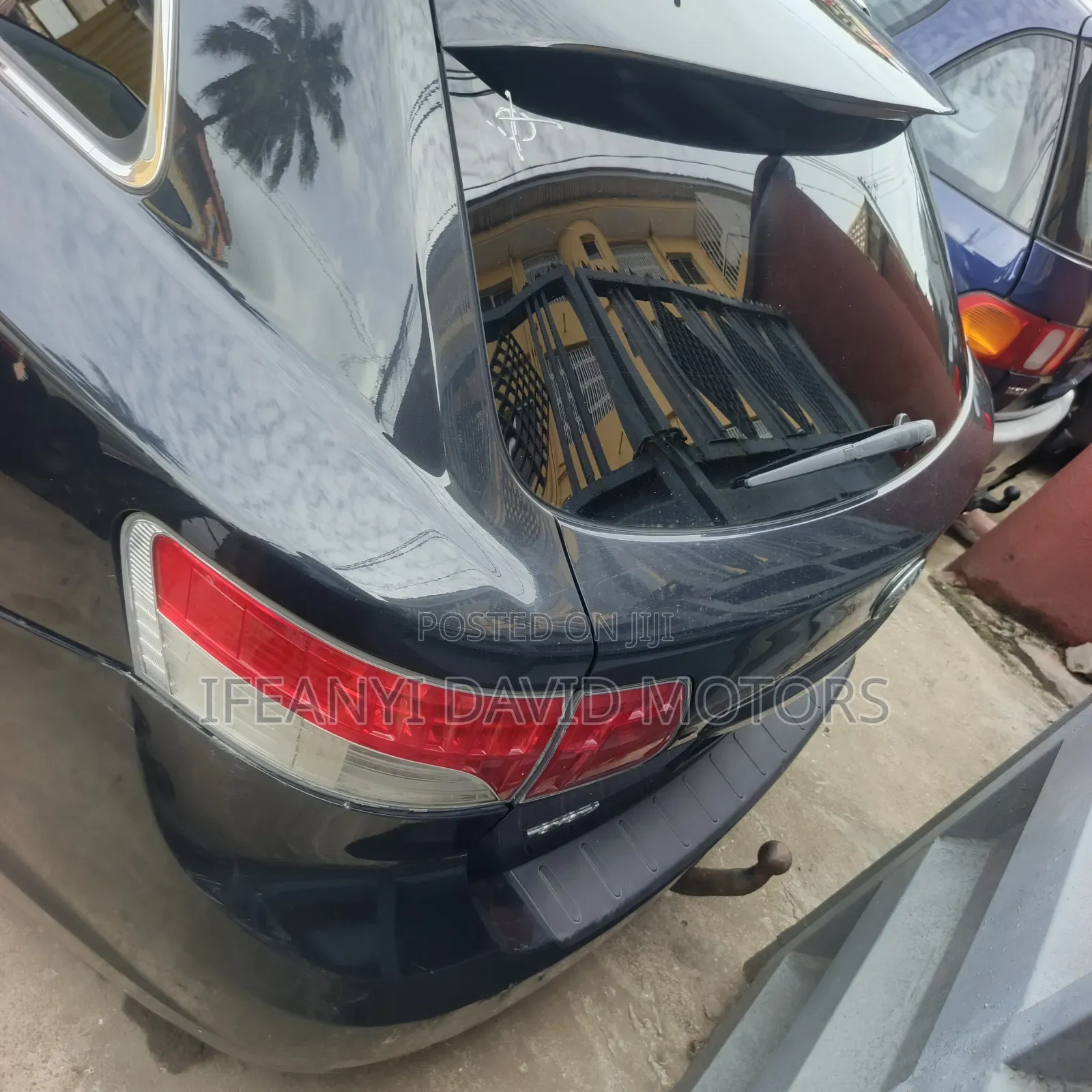 Toyota Avensis 2.0 Advanced Automatic 2012 Black