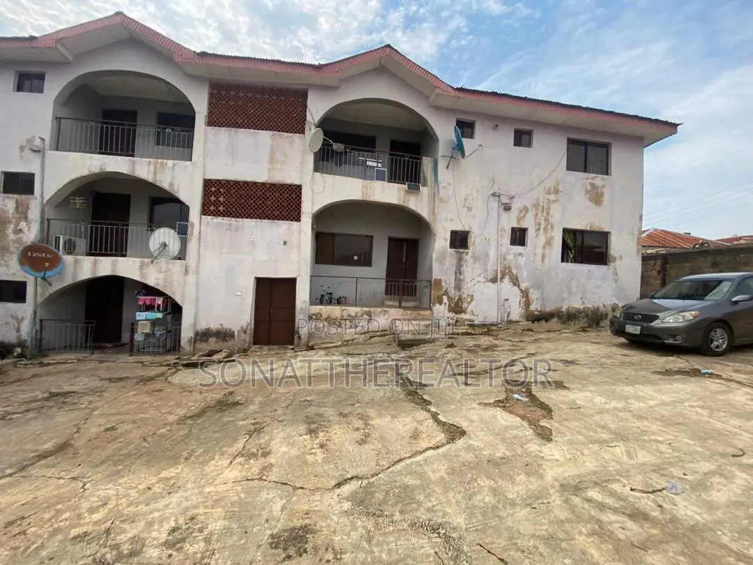 3bdrm Block of Flats in Eleyele for sale
