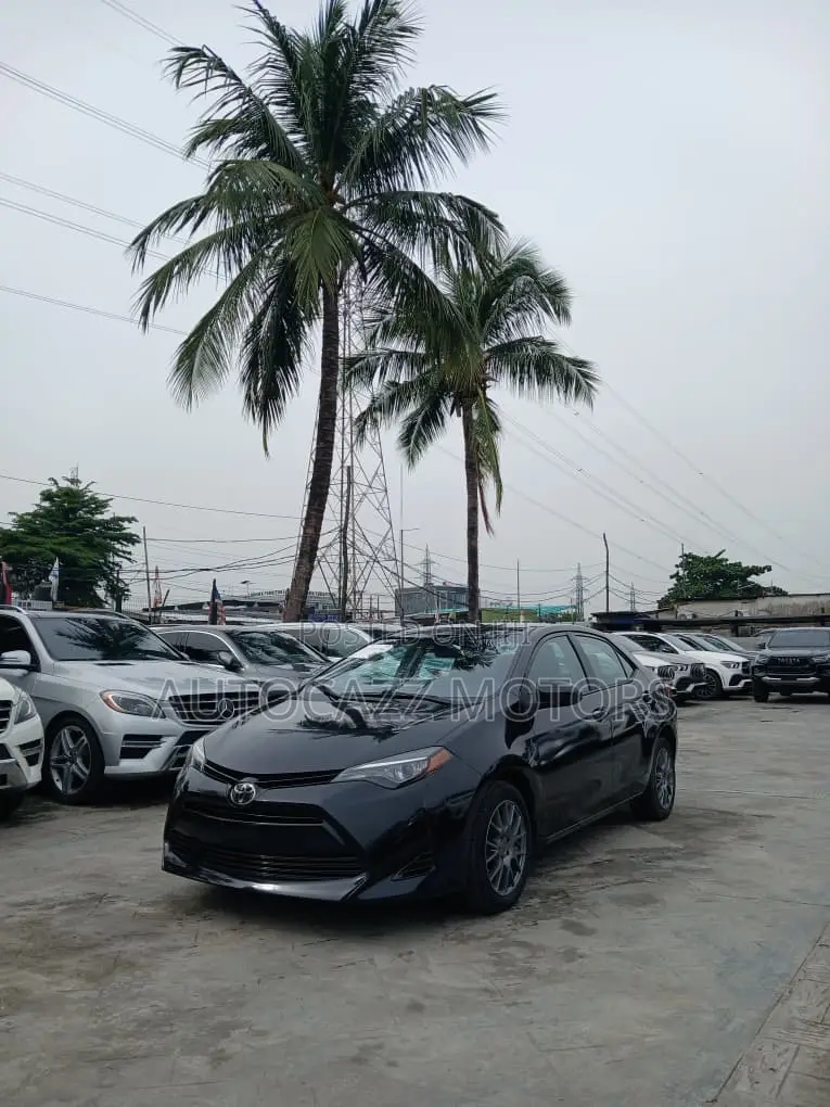 Toyota Corolla LE ECO 4dr Sedan (1.8L 4cyl CVT) 2017 Black