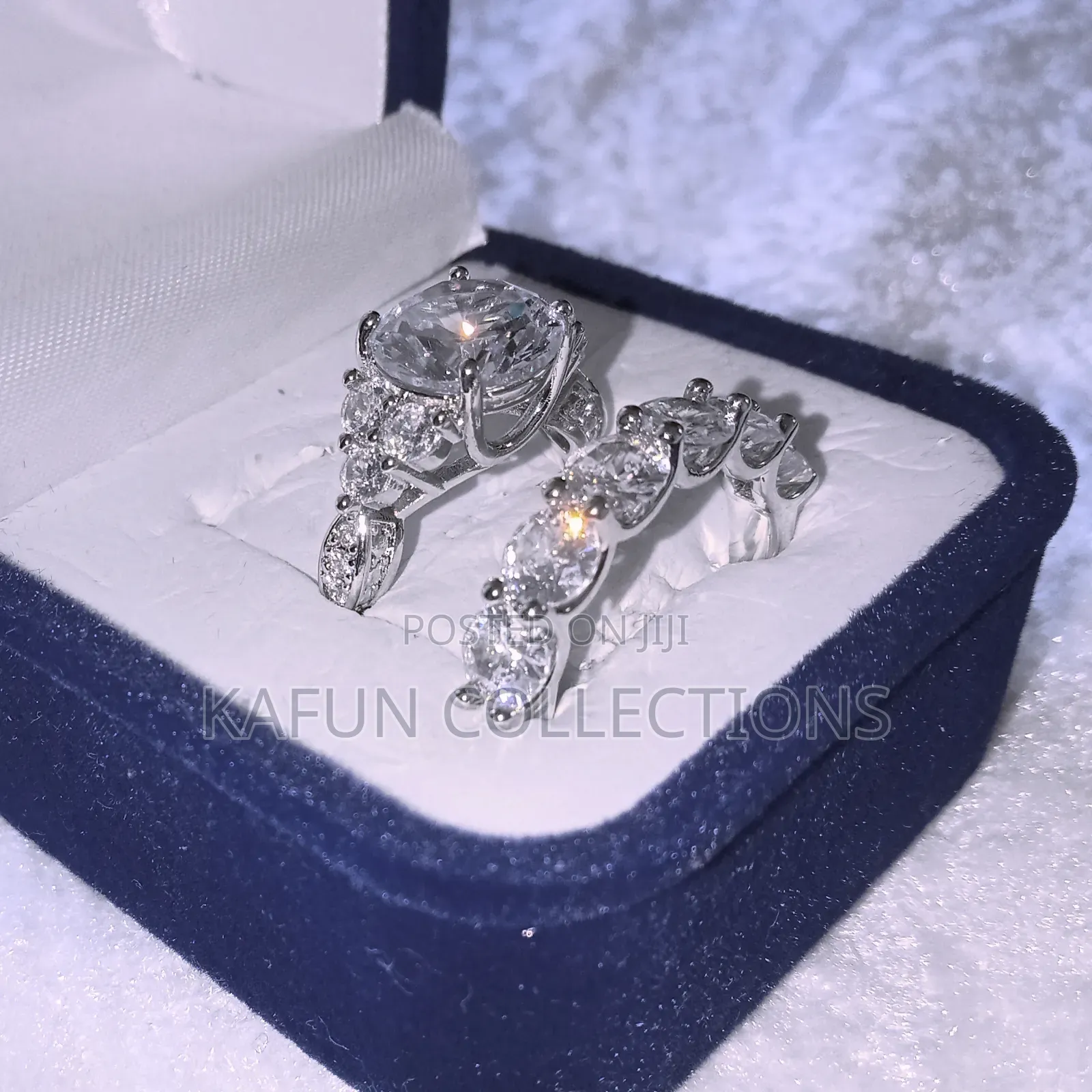 Elegant Solid Zirconia Female Wedding Ring