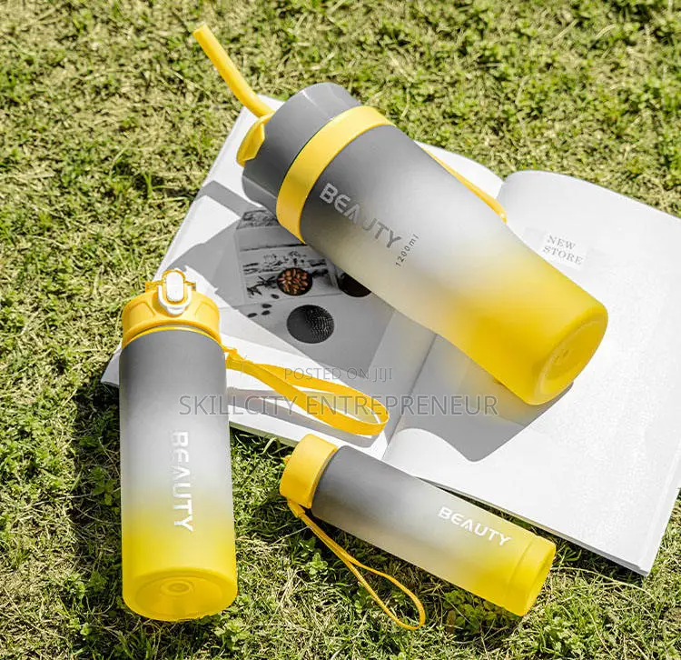 3-in-1 Plastic Set of Cup With Different Colours