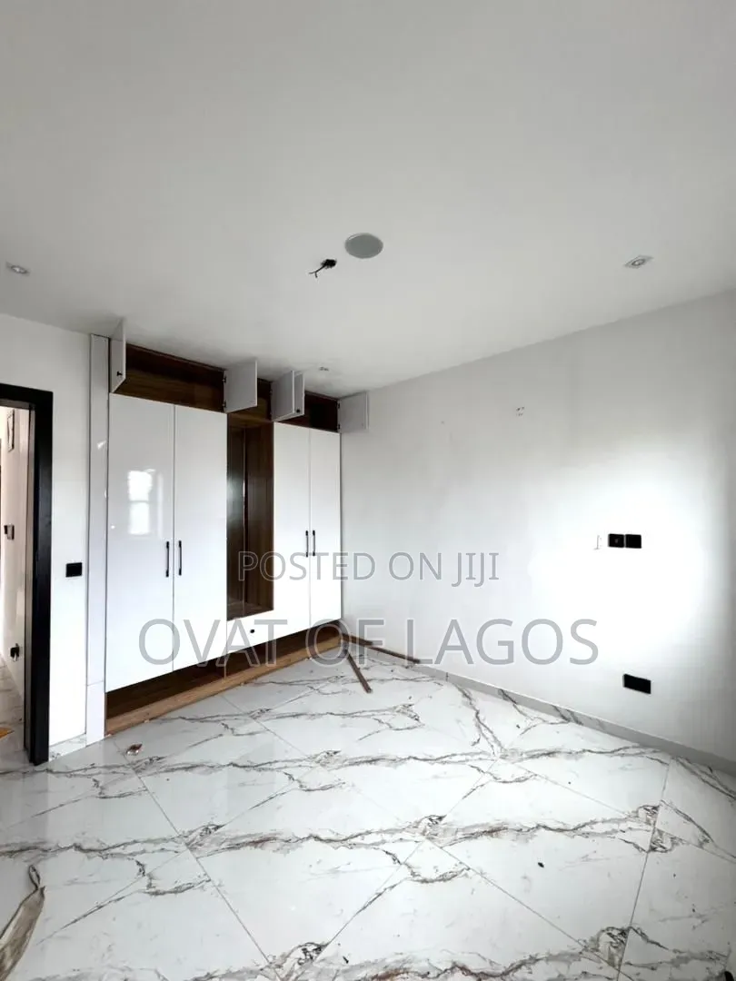 2bdrm Apartment in Ikate for rent