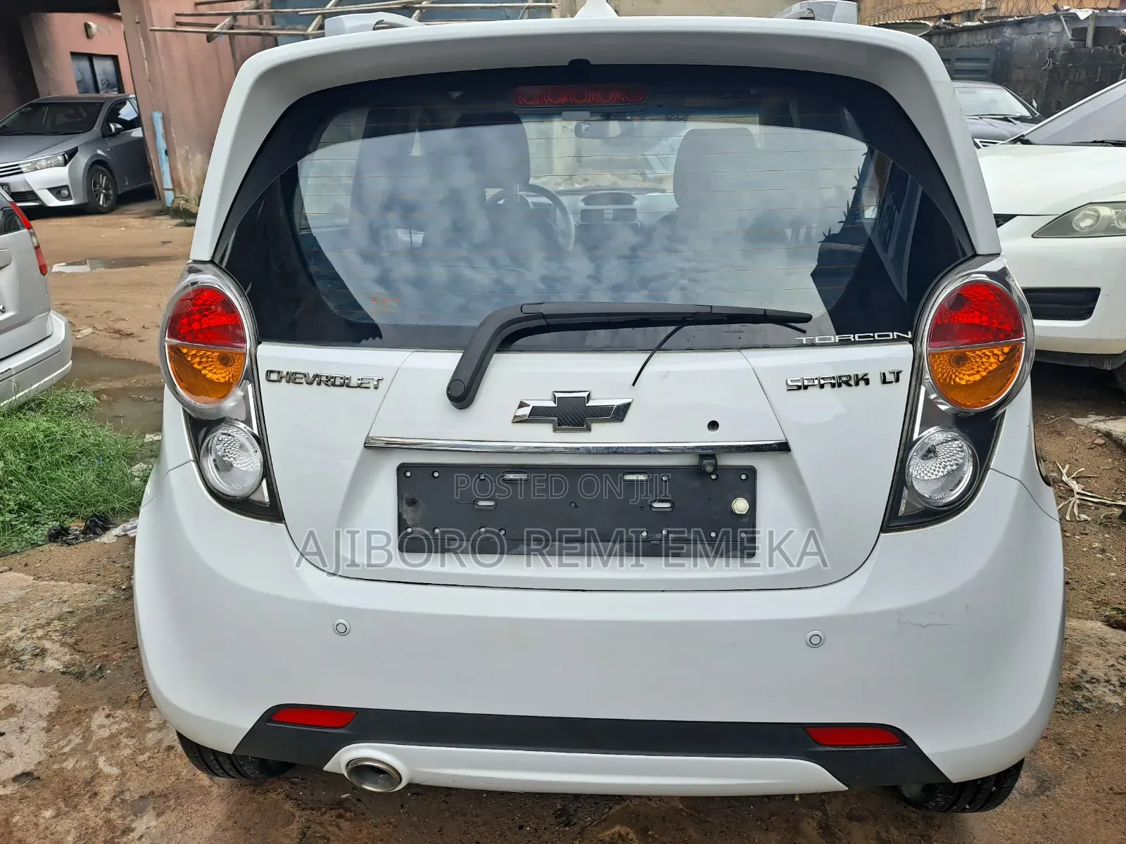 Chevrolet Spark Hatch LT 2011 White