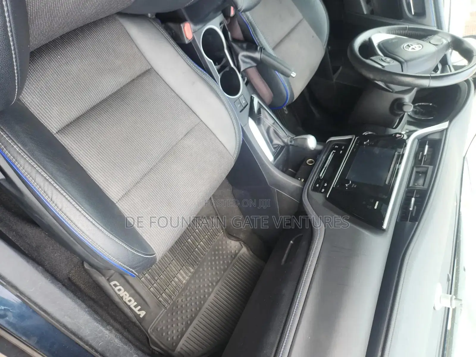 Toyota Corolla SE Special Edition 4dr Sedan (1.8L 4cyl CVT) 2017 Black