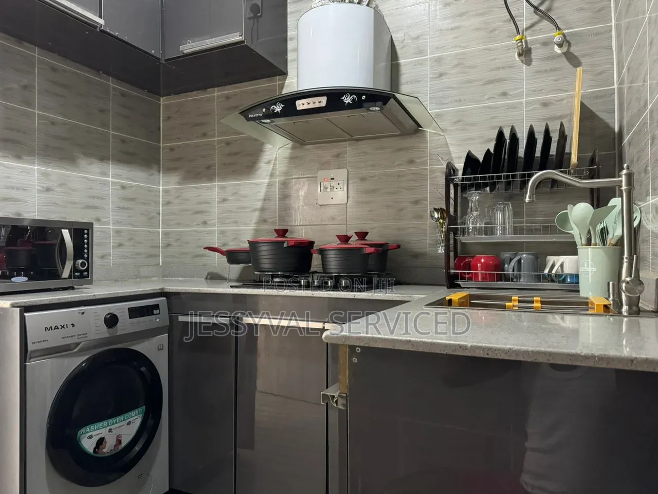 3 Bedroom Luxury Serviced Apartment With Ps5