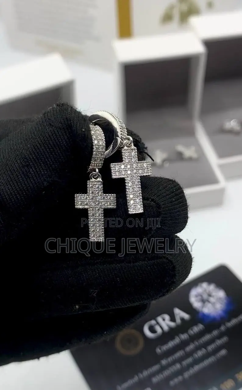 VVS Moissanite Diamond Unisex Earrings