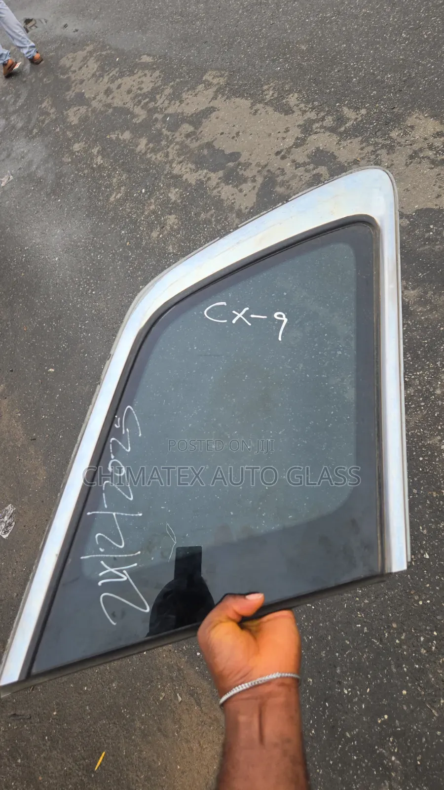 Mazda Cx9 2014 Rear Vent Glass Available Installed
