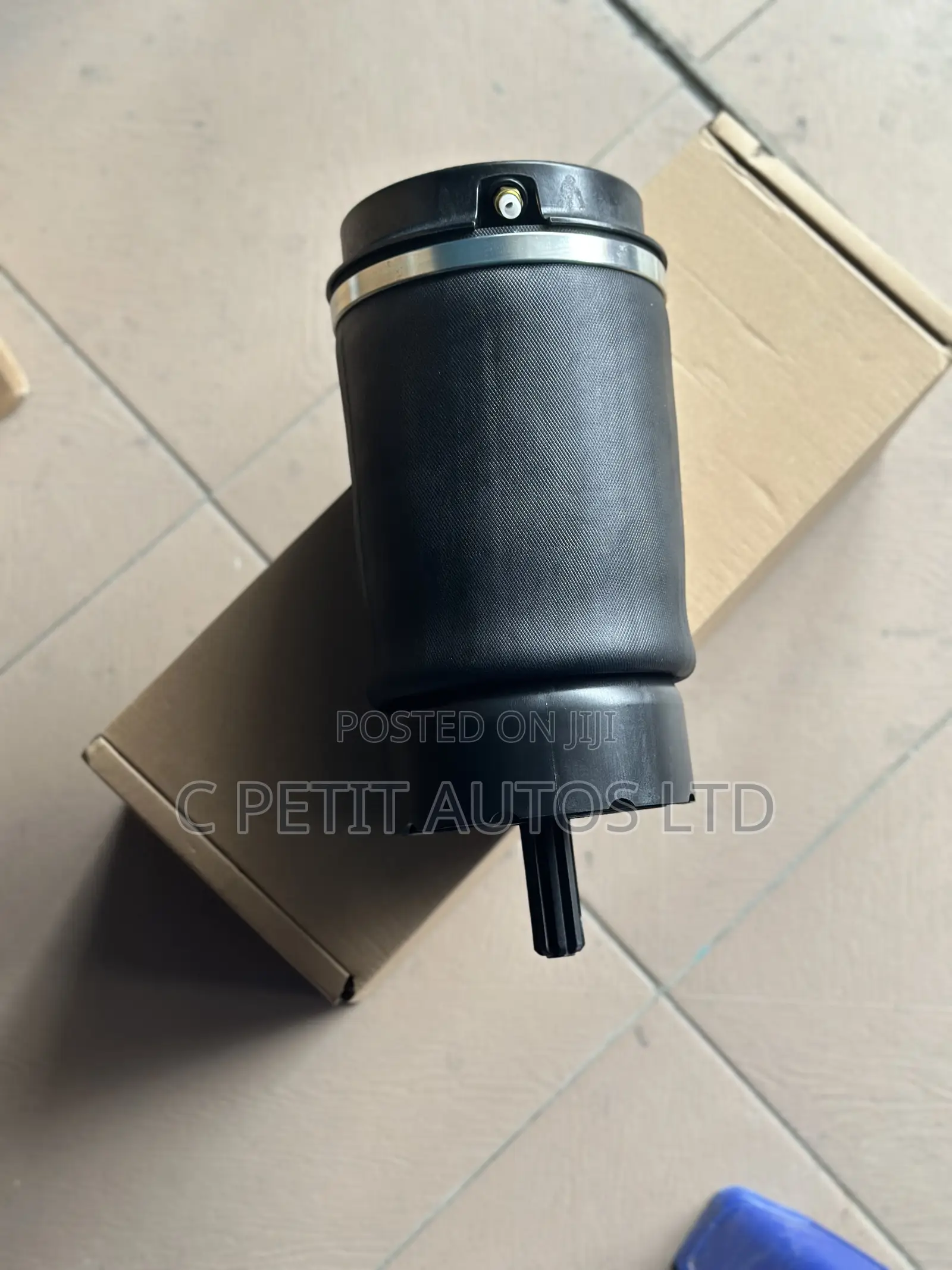 Rear Balloon Range Rover Vogue 2003 to 2012