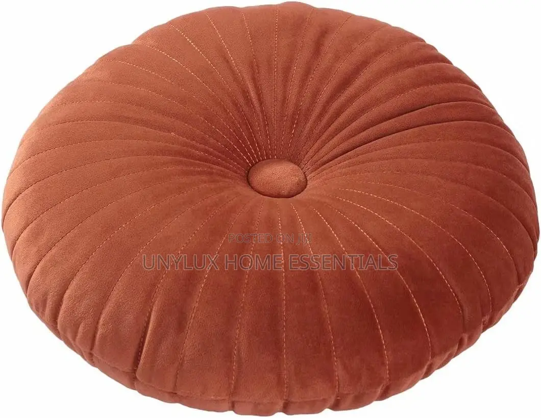 Round Throw Pillows