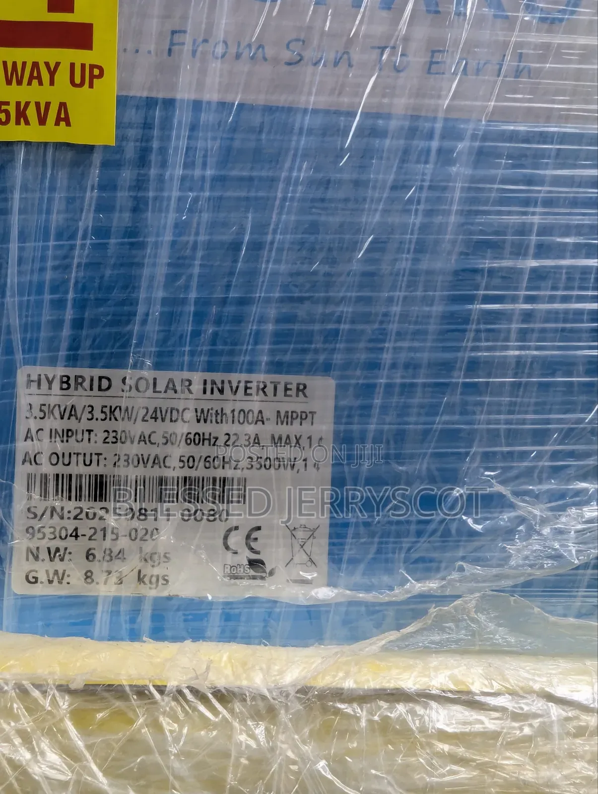 Yohako 3.5kva 24v Hybrid Solar Inverters Available in Stock.