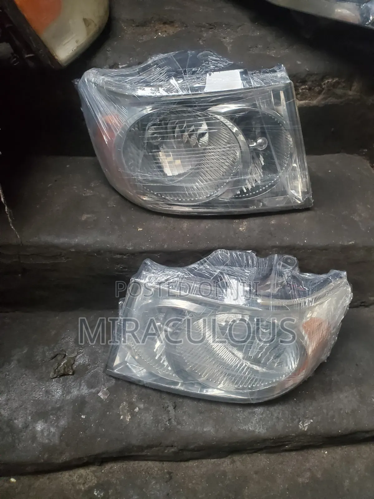 Headlight Dodge Durango 2010 Model Set
