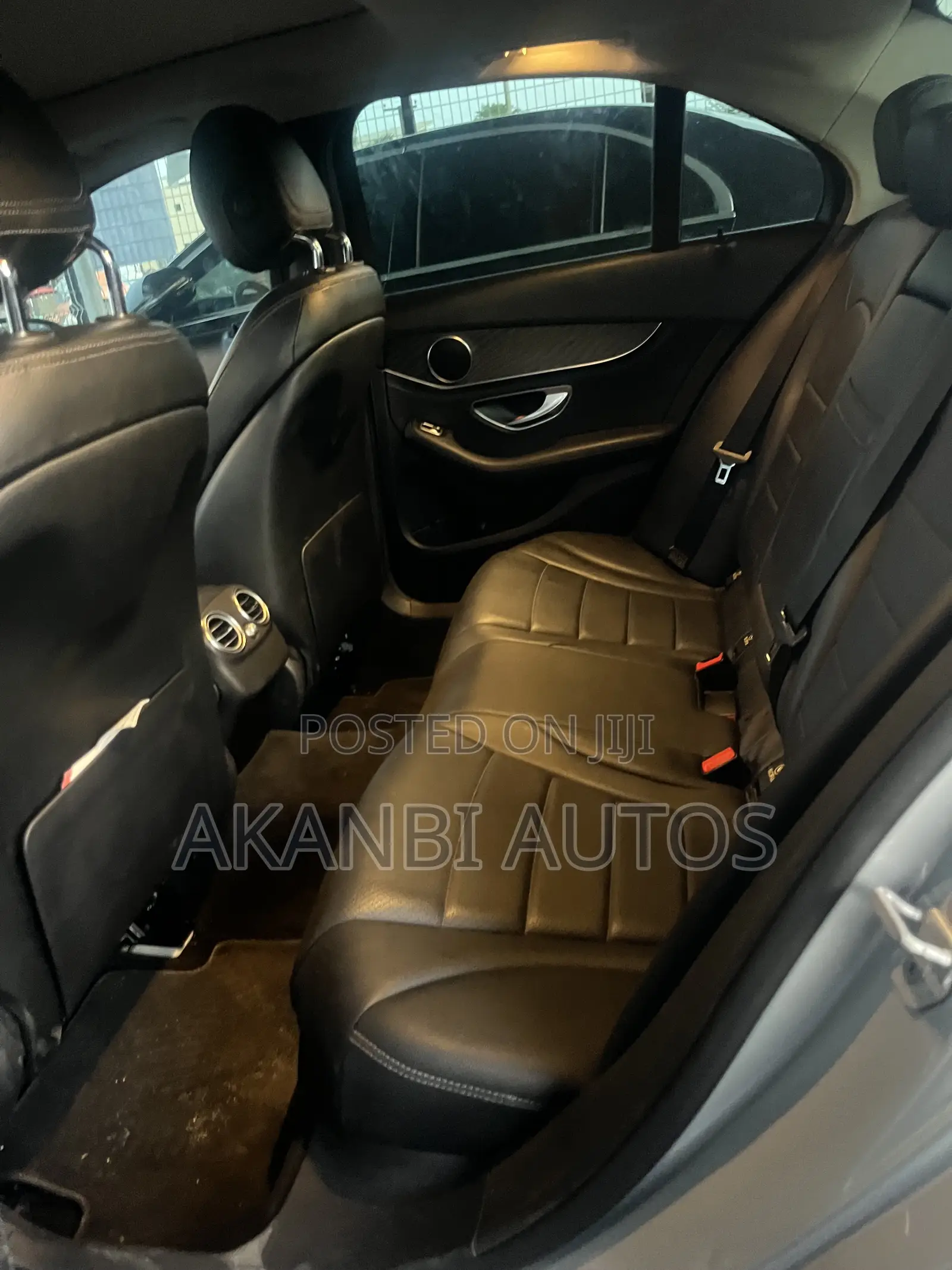 Mercedes-Benz C300 Base 4Matic Sedan AWD (2.0L 4cyl 7A) 2016 Silver