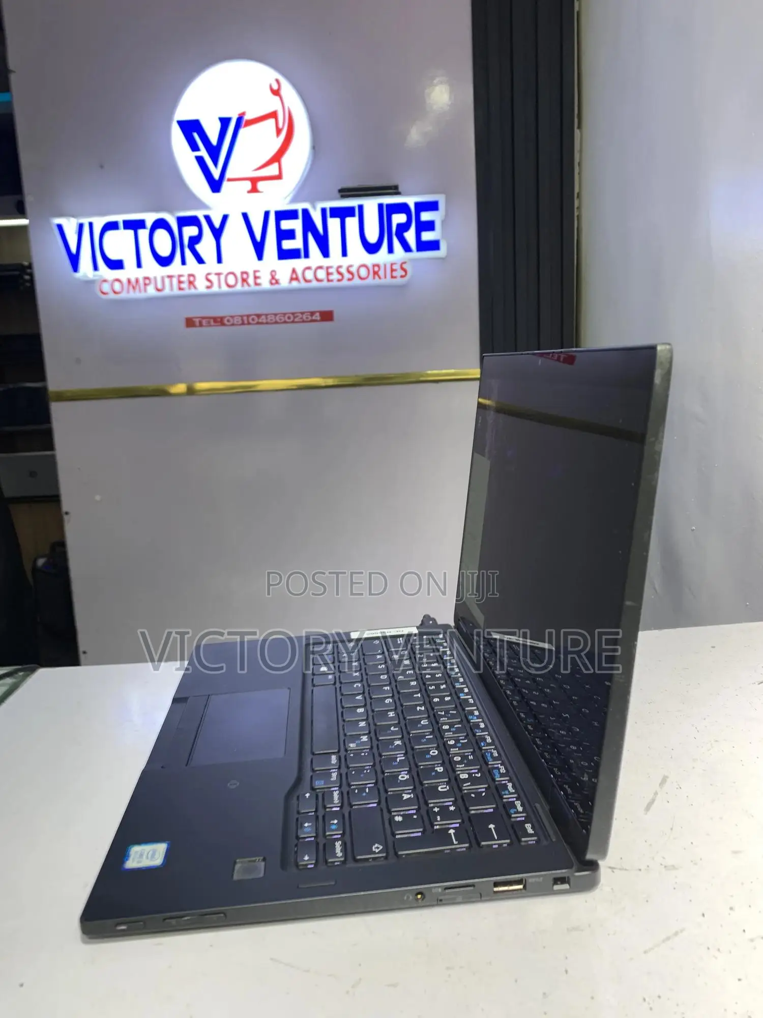 Laptop Dell Latitude 7390 8GB Intel Core i5 SSD 256GB