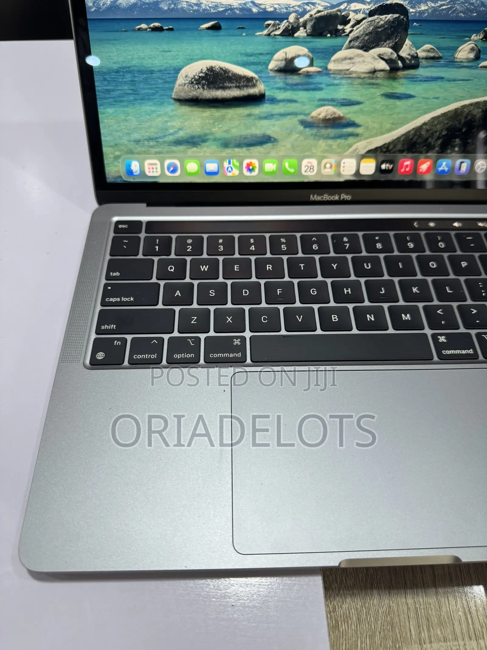 Laptop Apple MacBook Pro 2020 8GB Apple M1 SSD 512GB