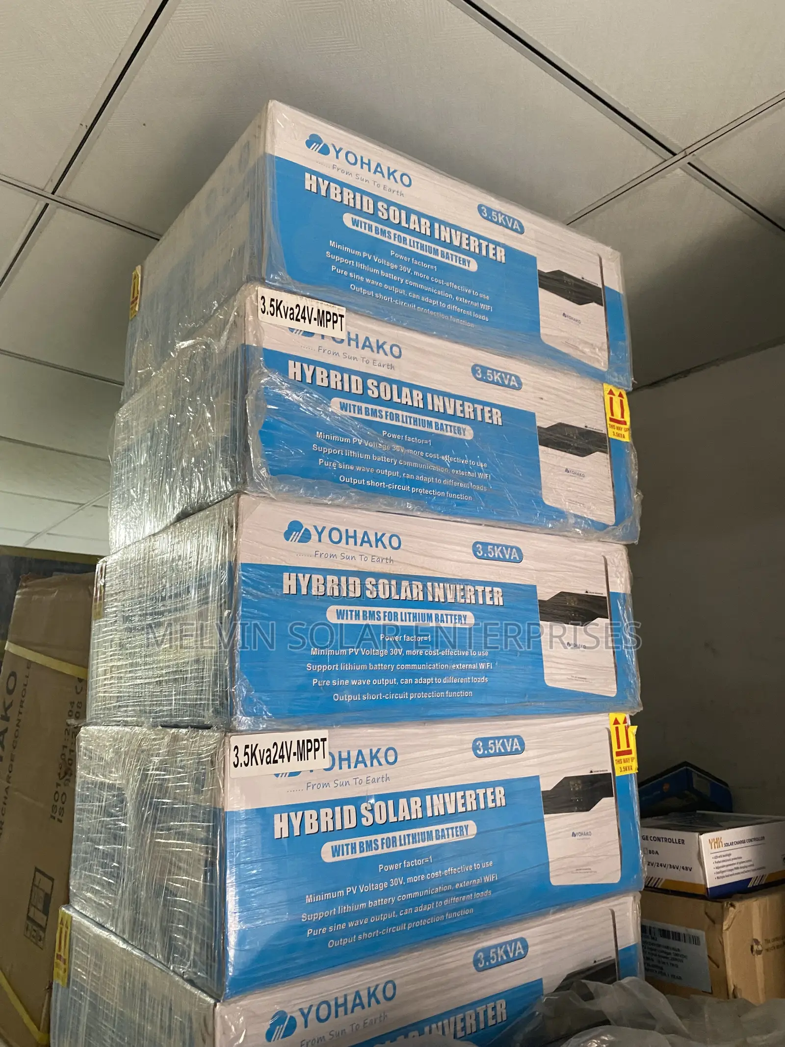 3.5kva 24v Yohako Solar Hybrid Solar Inverter Available Now in Store.