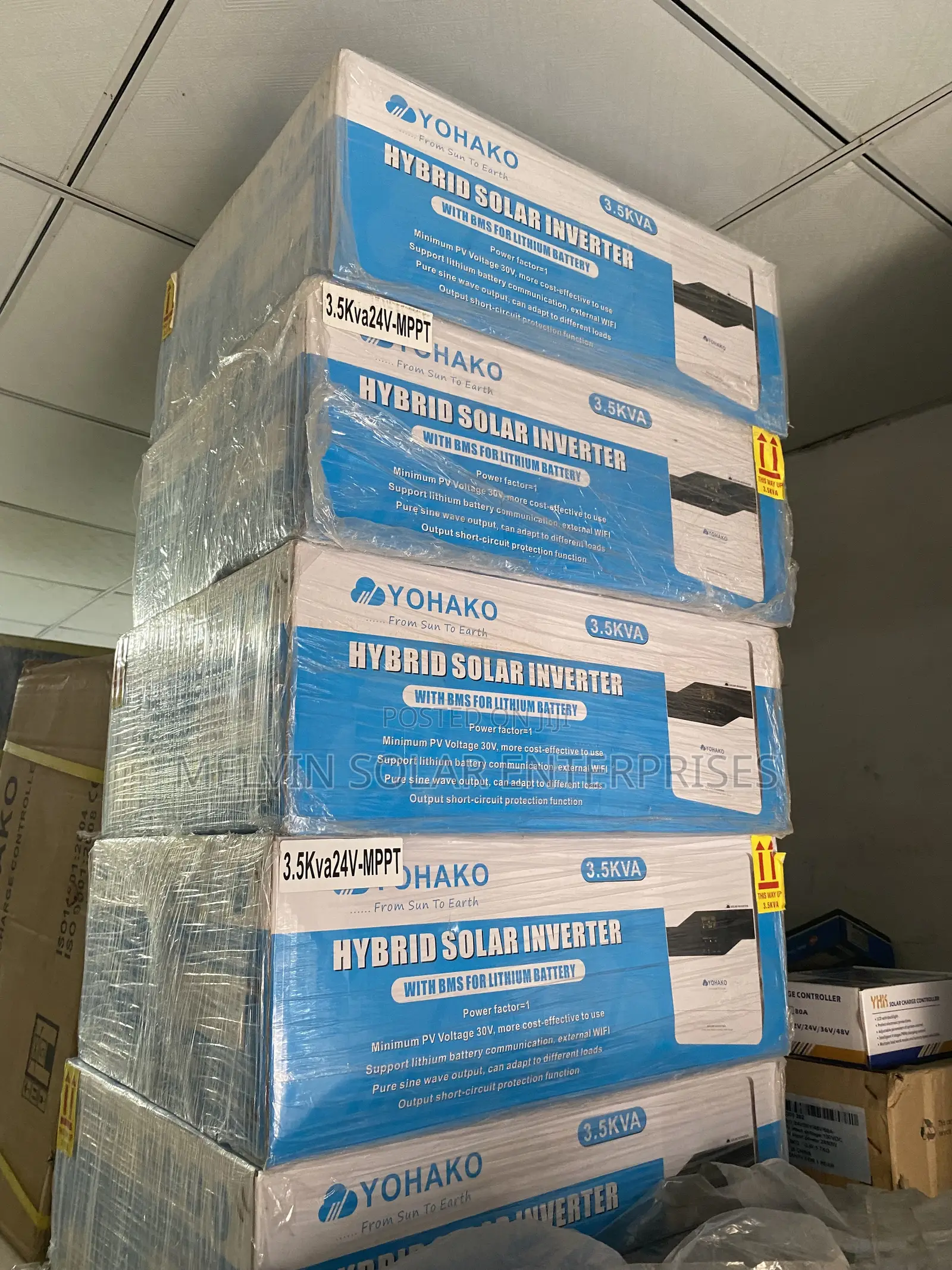3.5kva 24v Yohako Solar Hybrid Solar Inverter Available Now in Store.