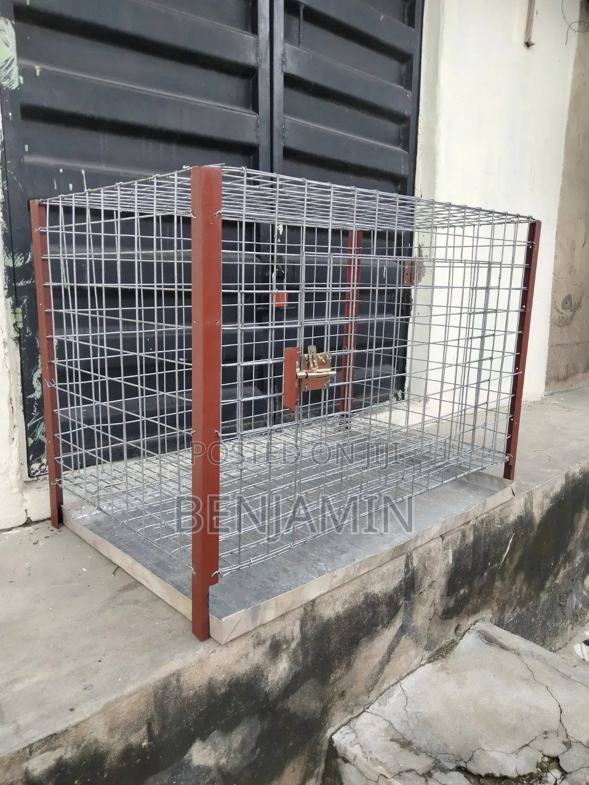 Non Collapsible Size 4 Dog Cage