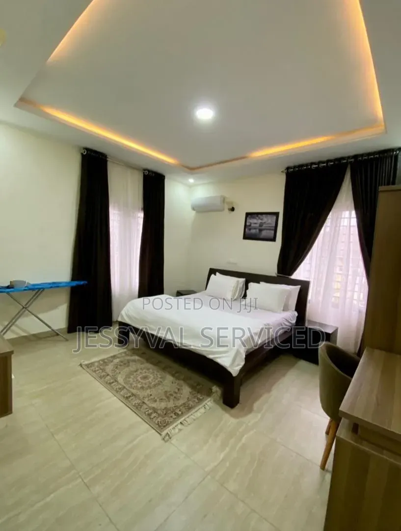 2 Bedroom Luxury Serviced Apartment