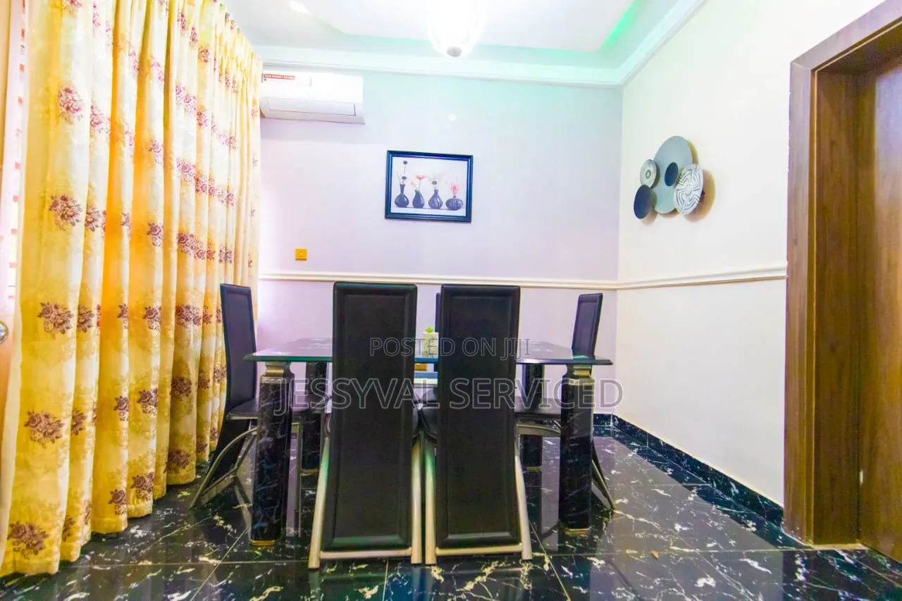 3 Bedroom Exquisite Serviced Apartment