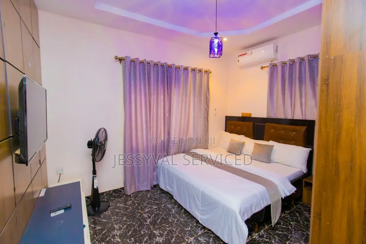 3 Bedroom Exquisite Serviced Apartment