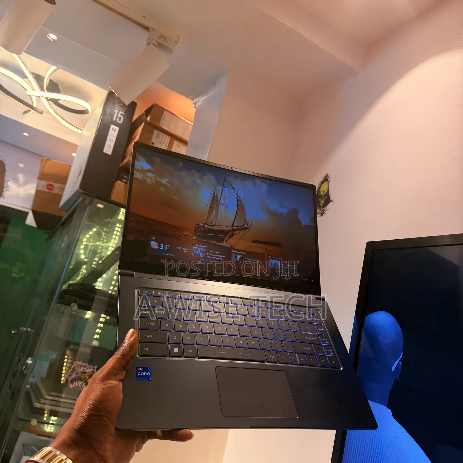 Laptop MSI Modern 14 16GB Intel Core i7 SSD 512GB