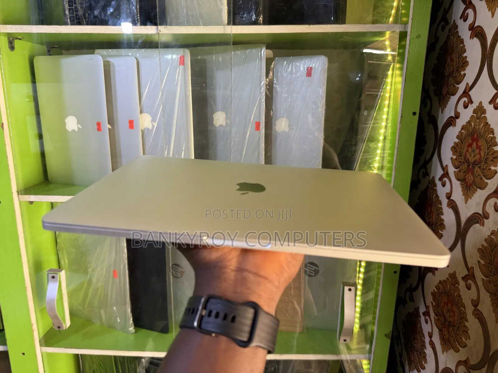Laptop Apple MacBook Pro 2016 16GB Intel Core i7 SSD 512GB