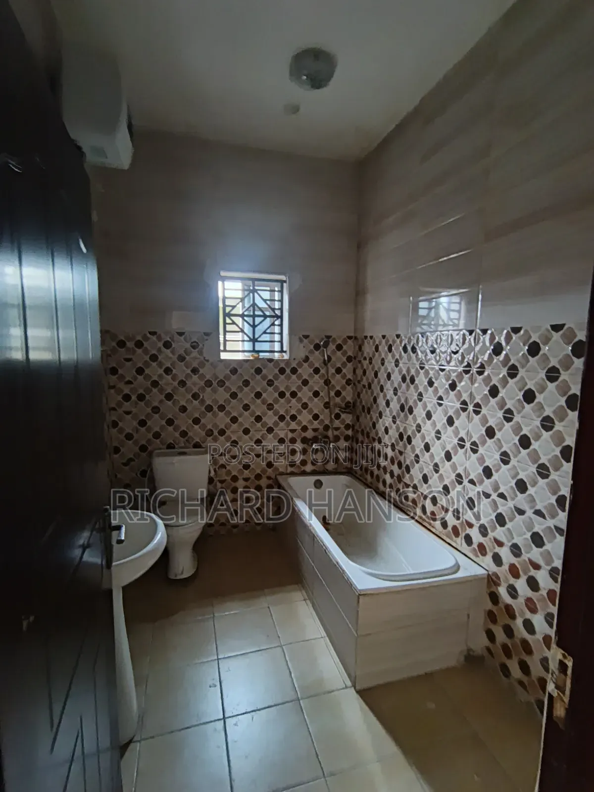 3bdrm Apartment in Terra Annex, Sangotedo for rent