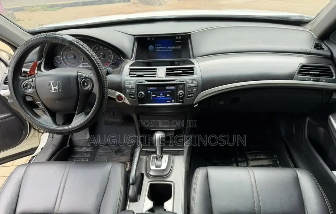 Honda Crosstour 2015 White