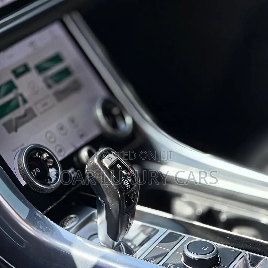Land Rover Range Rover Sport Supercharged 2018 Black