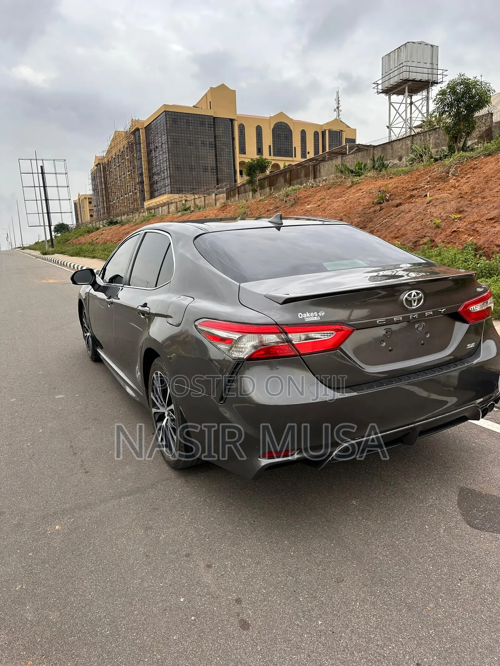 Toyota Camry 2020 Gray