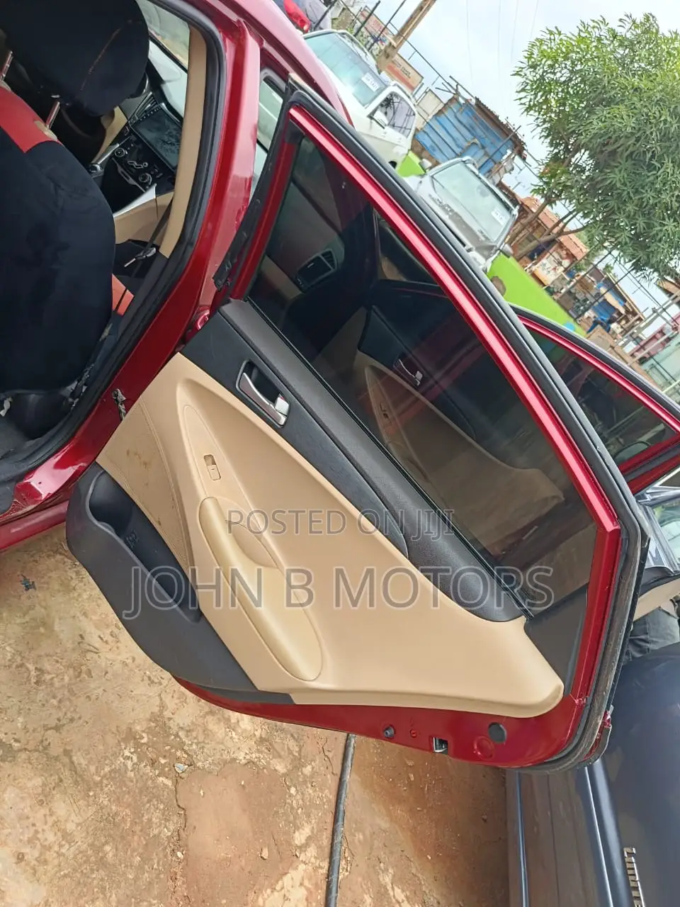 Hyundai Sonata 2011 Red