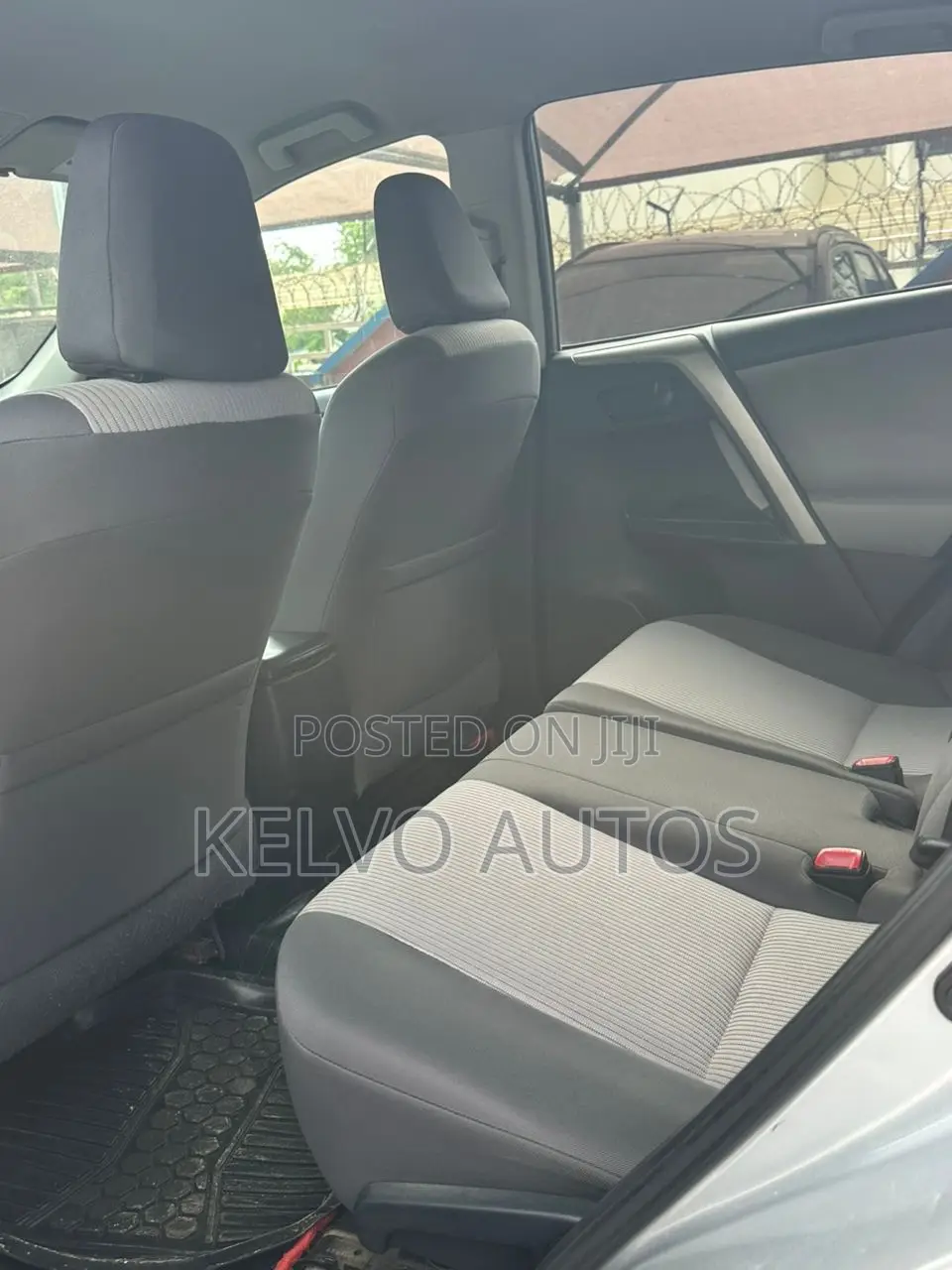 Toyota RAV4 2014 Silver
