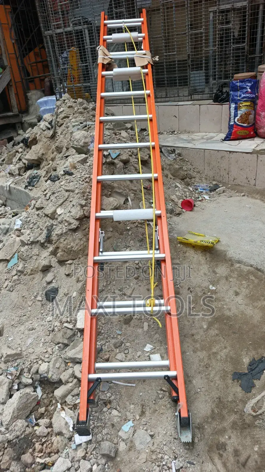 12×2 Fiberglass Extension Ladder 24 Feet
