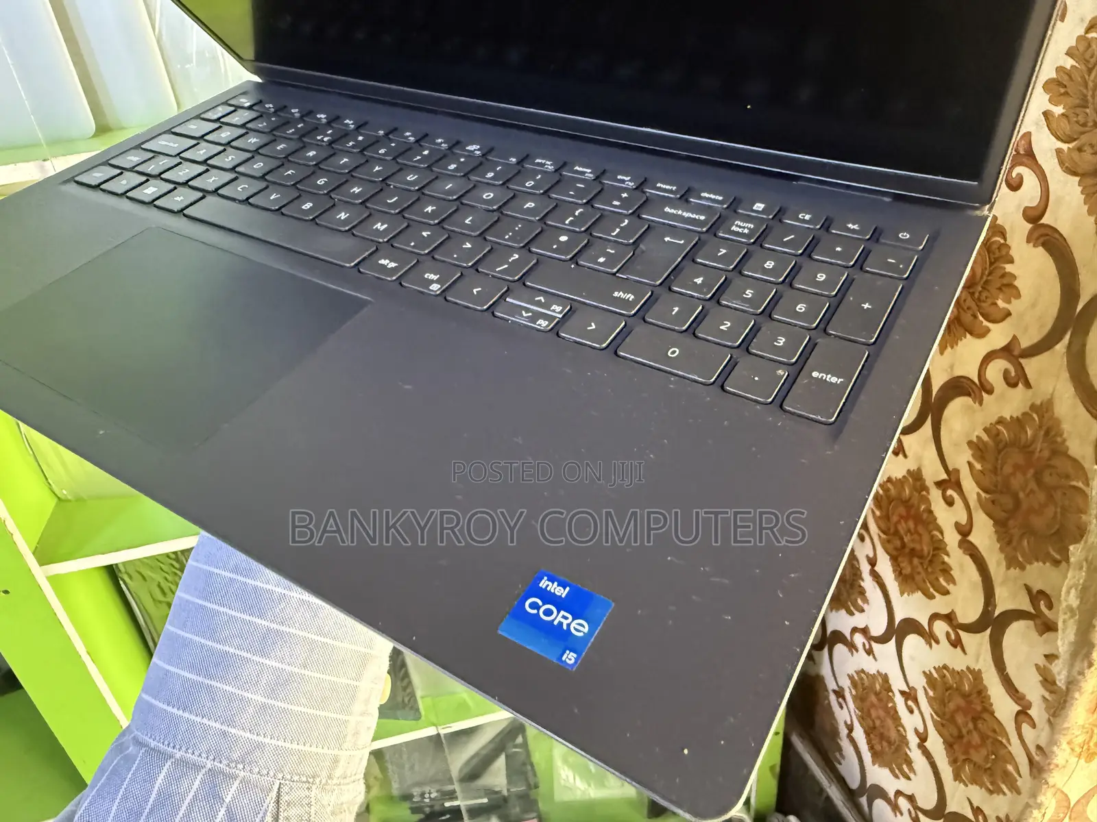 Laptop Dell Vostro 3520 8GB Intel Core i5 SSD 256GB