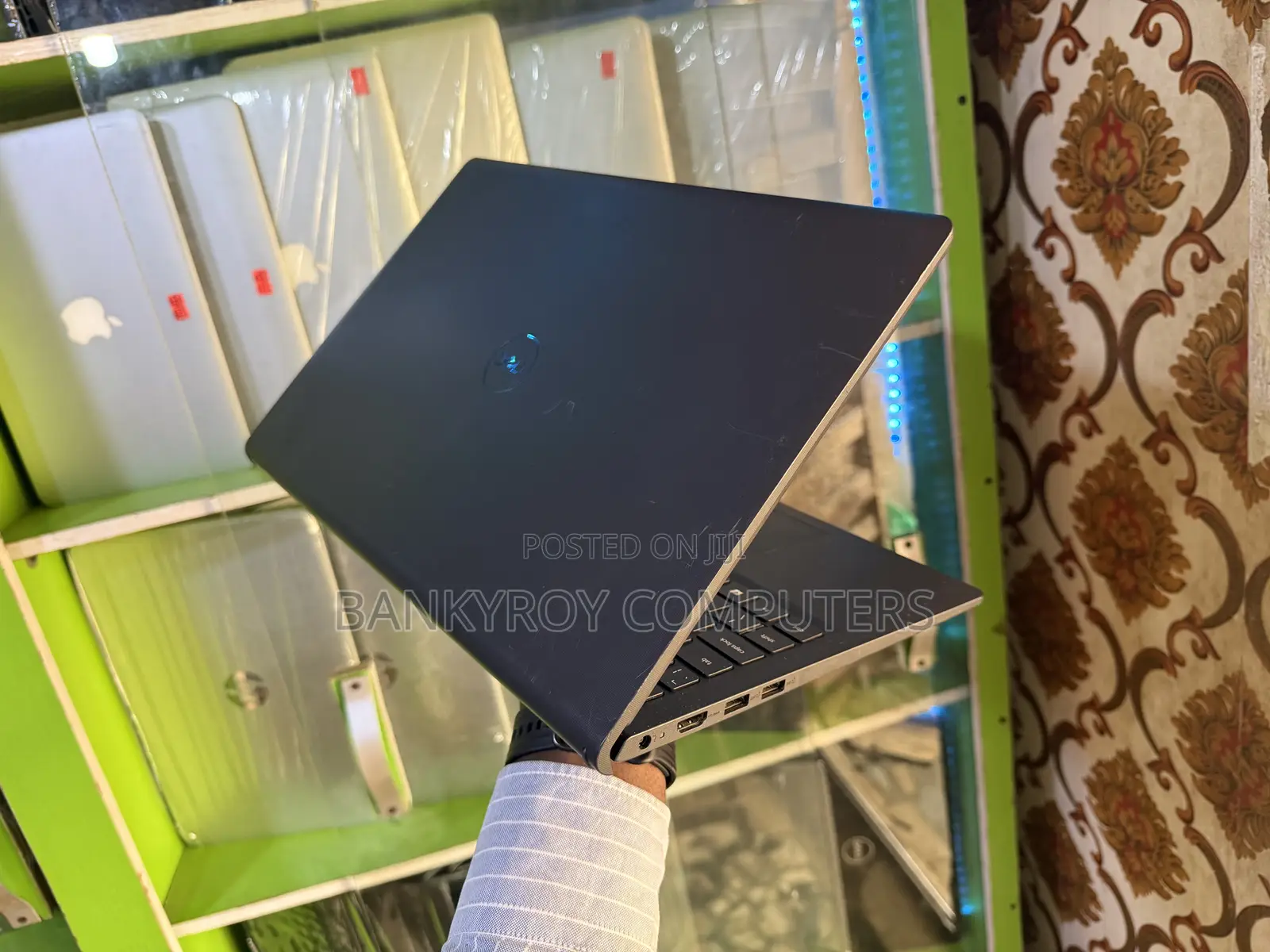 Laptop Dell Vostro 3520 8GB Intel Core i5 SSD 256GB