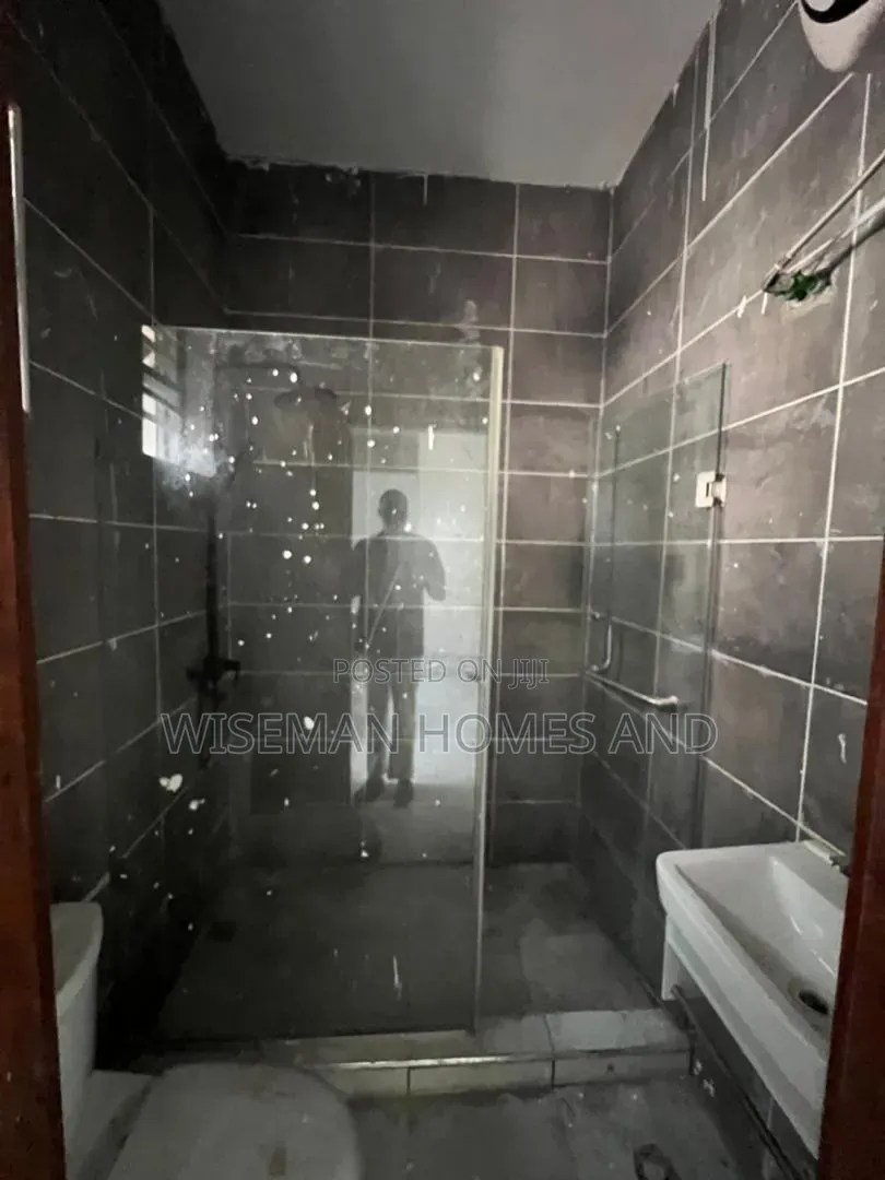 4bdrm Duplex in Chevron Lekki for rent