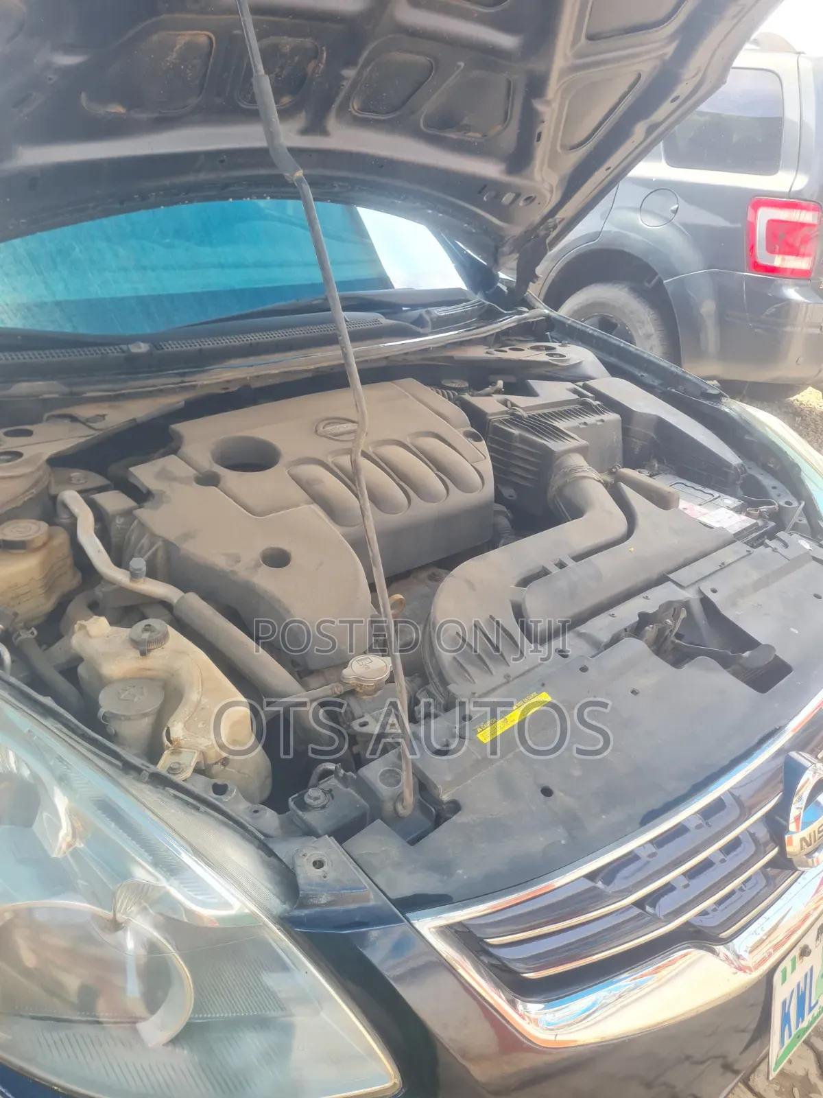 Nissan Altima 2.5 S Sedan 2010 Gray