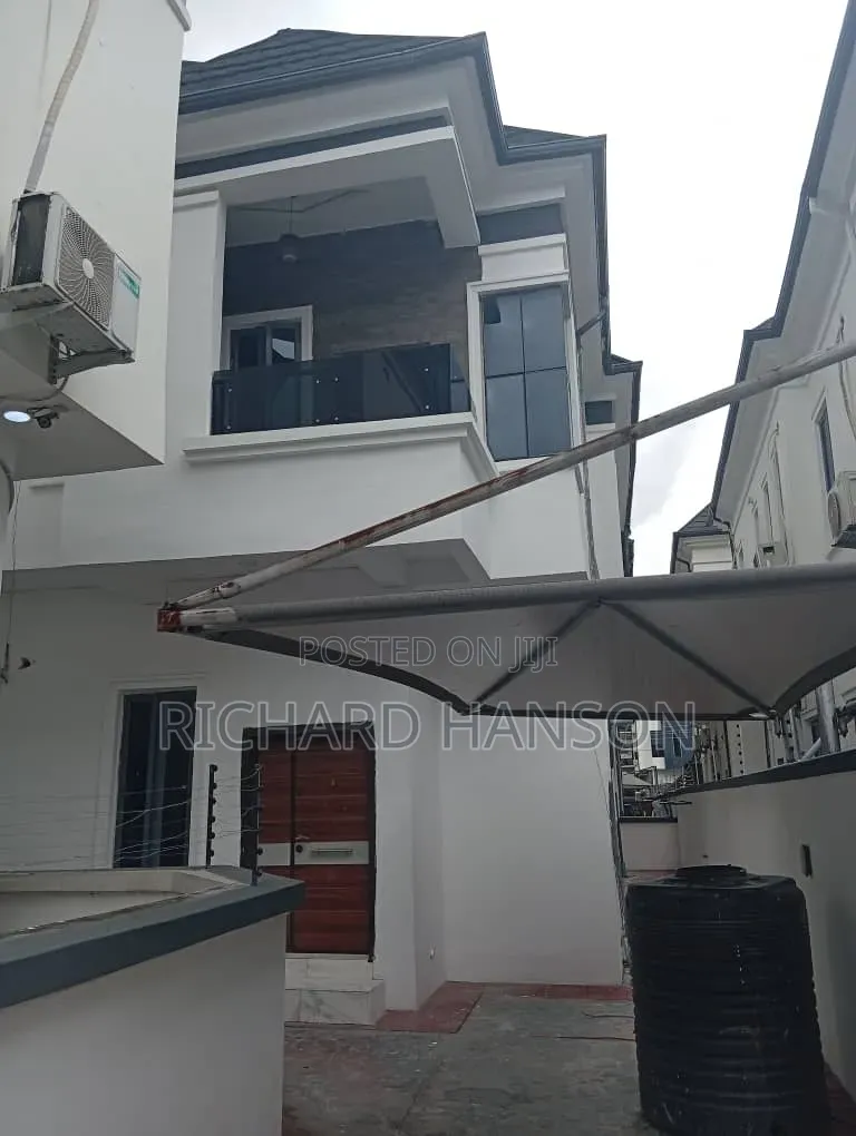 4bdrm Duplex in Secured, Chevron for rent