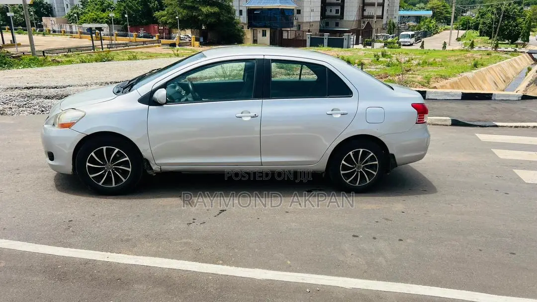 Toyota Yaris 2007 White