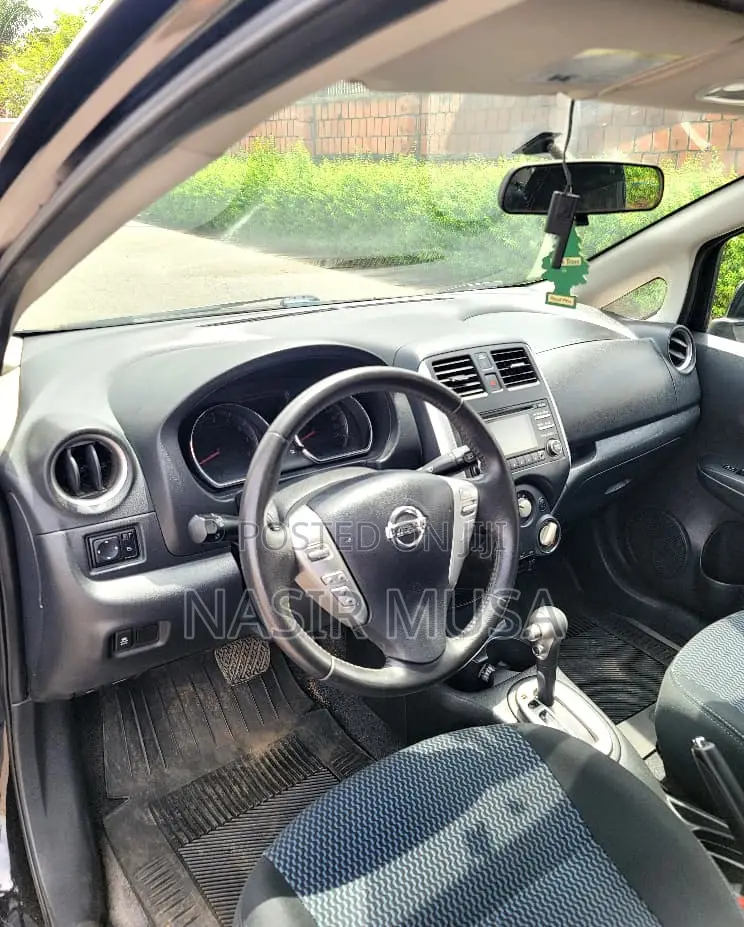 Nissan Versa 2014 Black